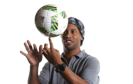 不仅是他个 不仅是他个